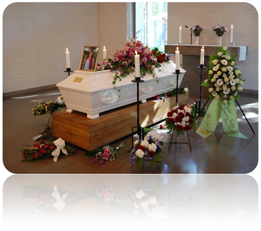 Carins kista vid begravningen 2015-09-07
